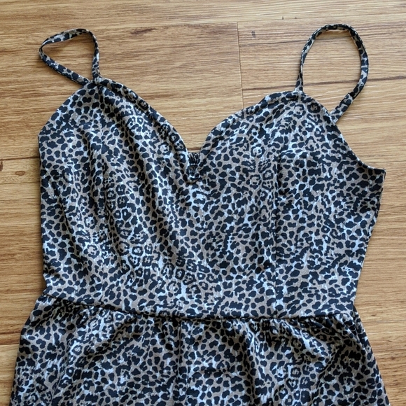 Cheetah print jumper - Picture 2 of 2